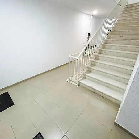 2 Bedroom 896 * Durres