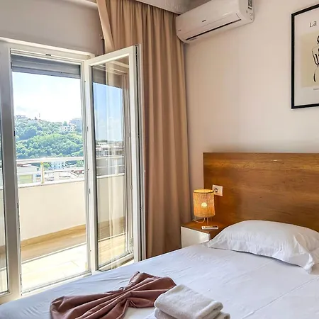 2 Bedroom 896 Durres