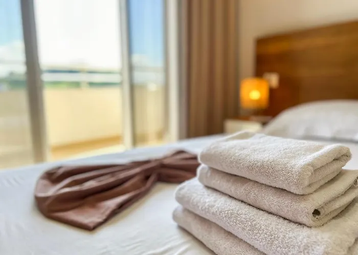 2 Bedroom 896 Appartement